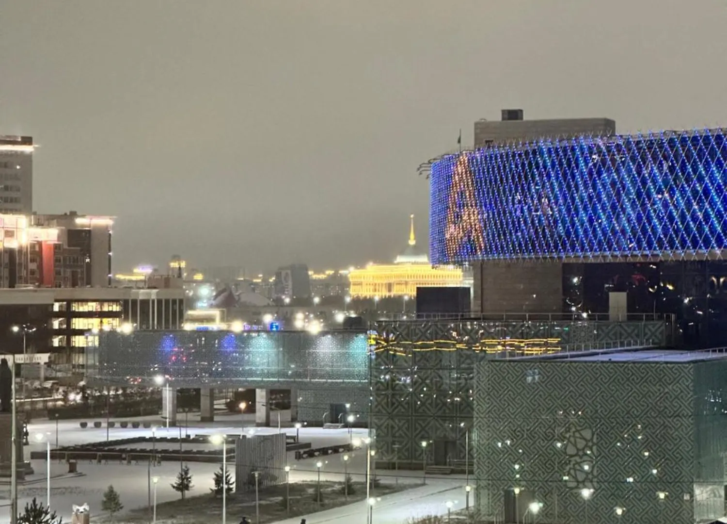 Lux Apartments Silkwey Nur-Sultan  Kazakhstan